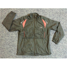 Men′s Comfortable Outdoor Waterproof Jacket for Hunting or Camping